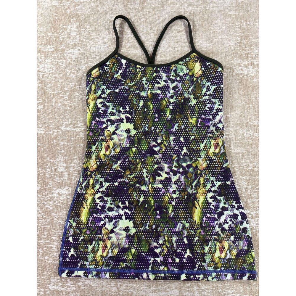 Lululemon Power Y Tank Luon in Floral Sport White Multi / Gator Green (Size 4)